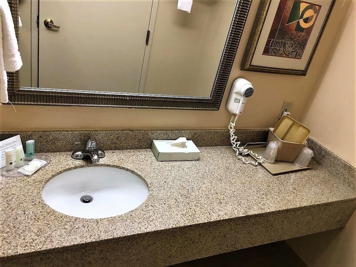 Quality Inn Westfield - Springfield Zewnętrze zdjęcie